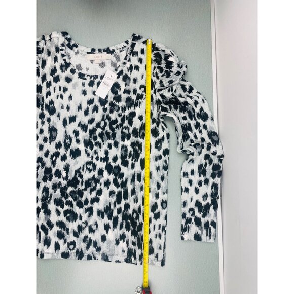 LOFT WOMEN Animal Print Twist Sleeve Top Small - Picture 3 of 11